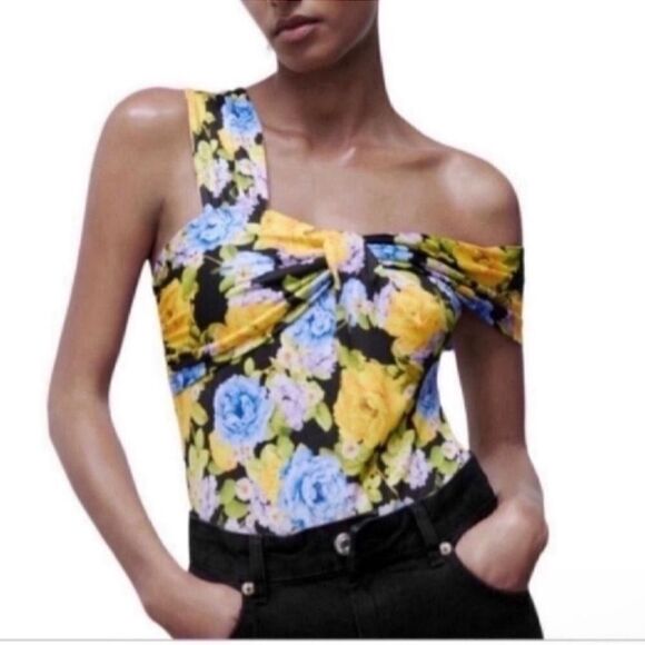 Zara Floral Print Bodysuit(Size Small) - Picture 1 of 9